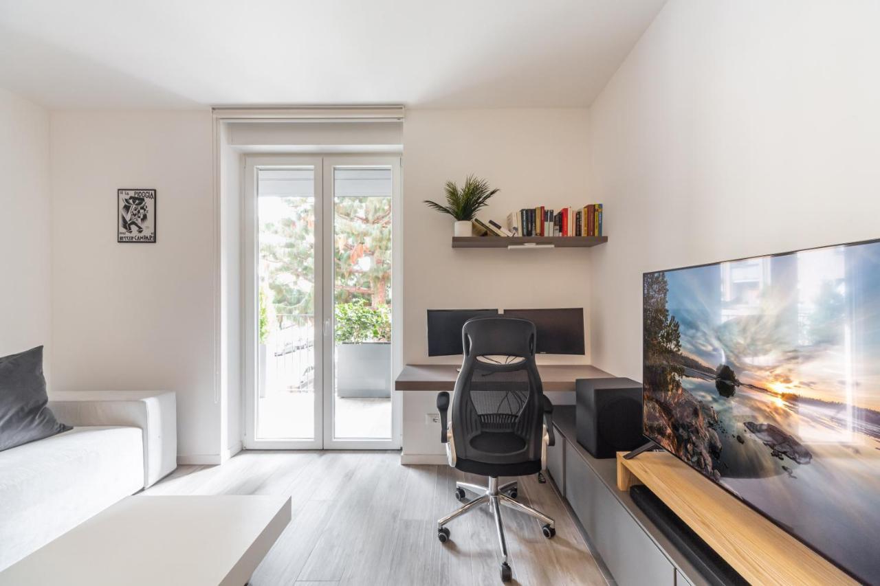 Comfy Apt With Private Parking & Balcony 밀라노 외부 사진