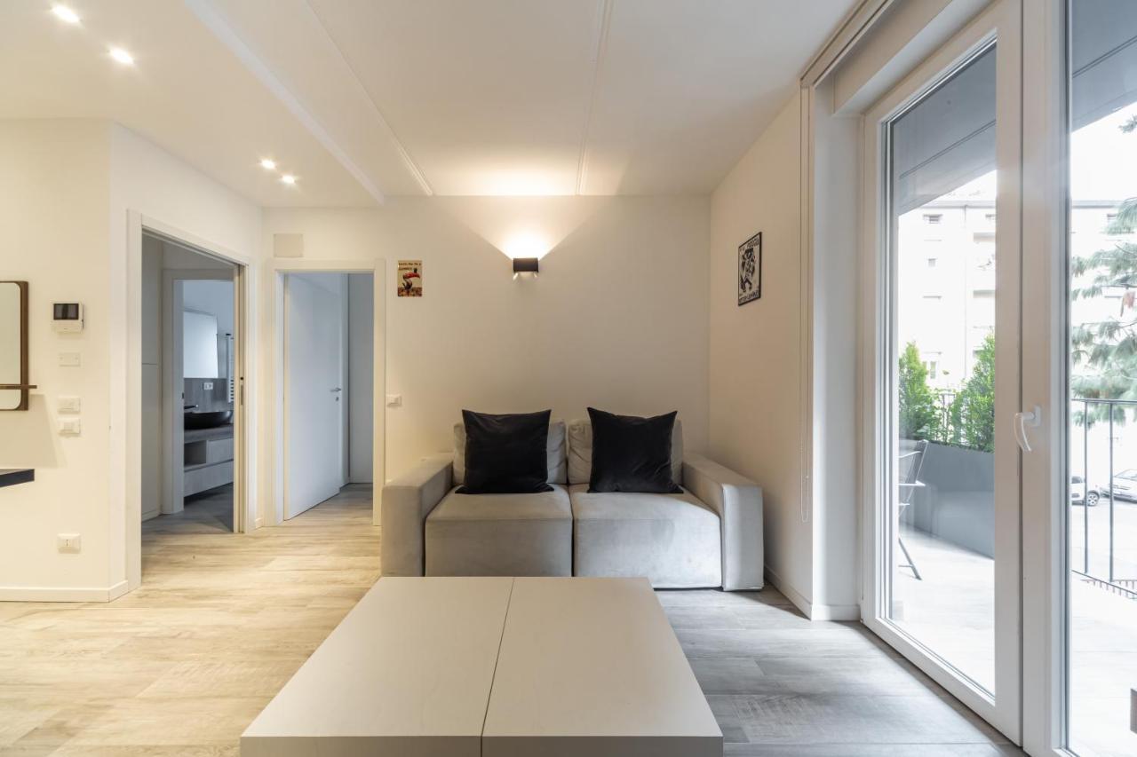 Comfy Apt With Private Parking & Balcony 밀라노 외부 사진