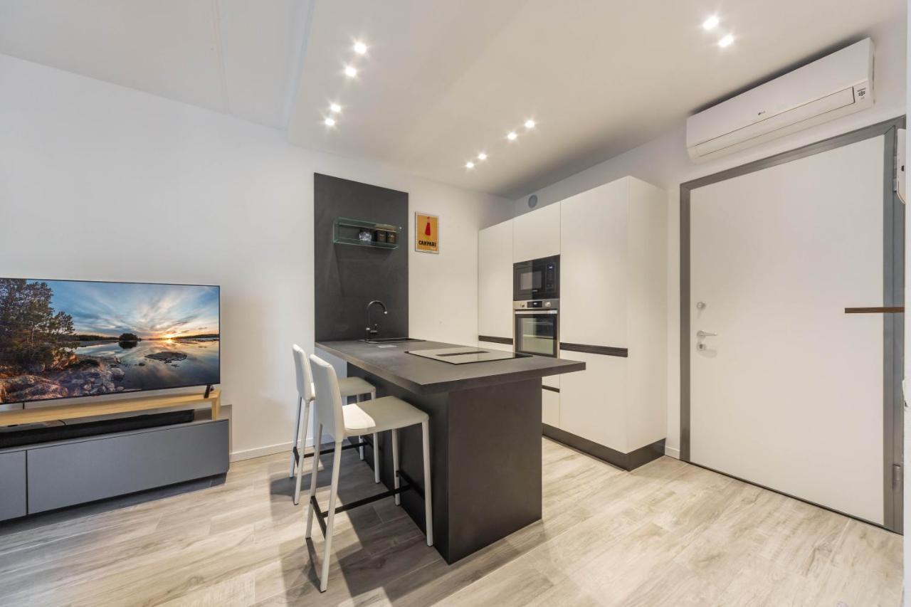 Comfy Apt With Private Parking & Balcony 밀라노 외부 사진